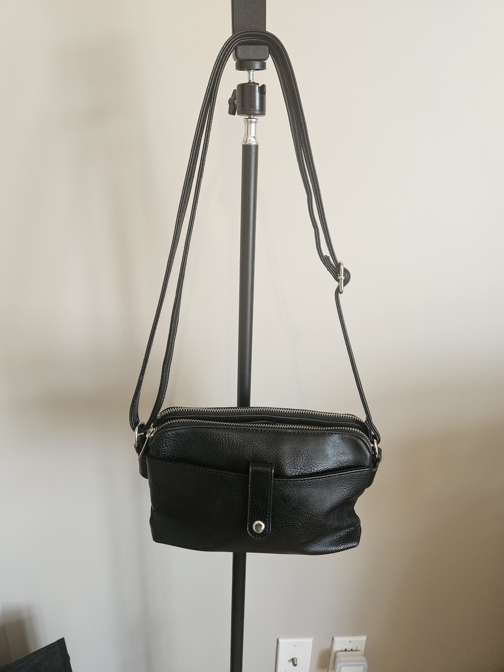 Alia Black Leather Crossbody Bag